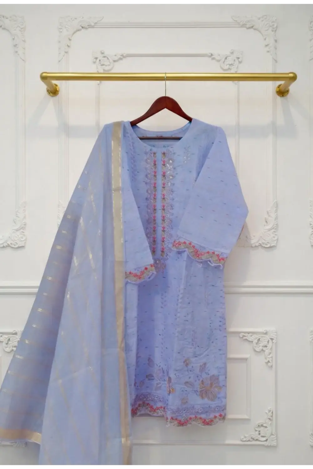 light - purple Embroidered 3-Piece Suite