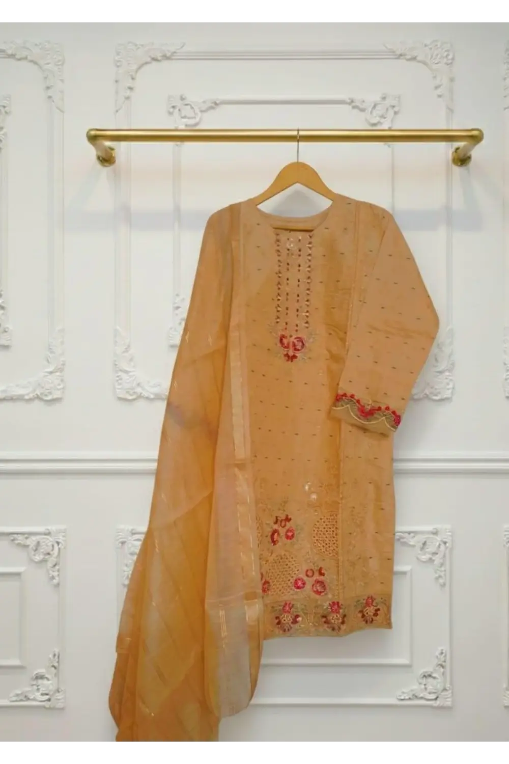 3PCS Embroidered suit